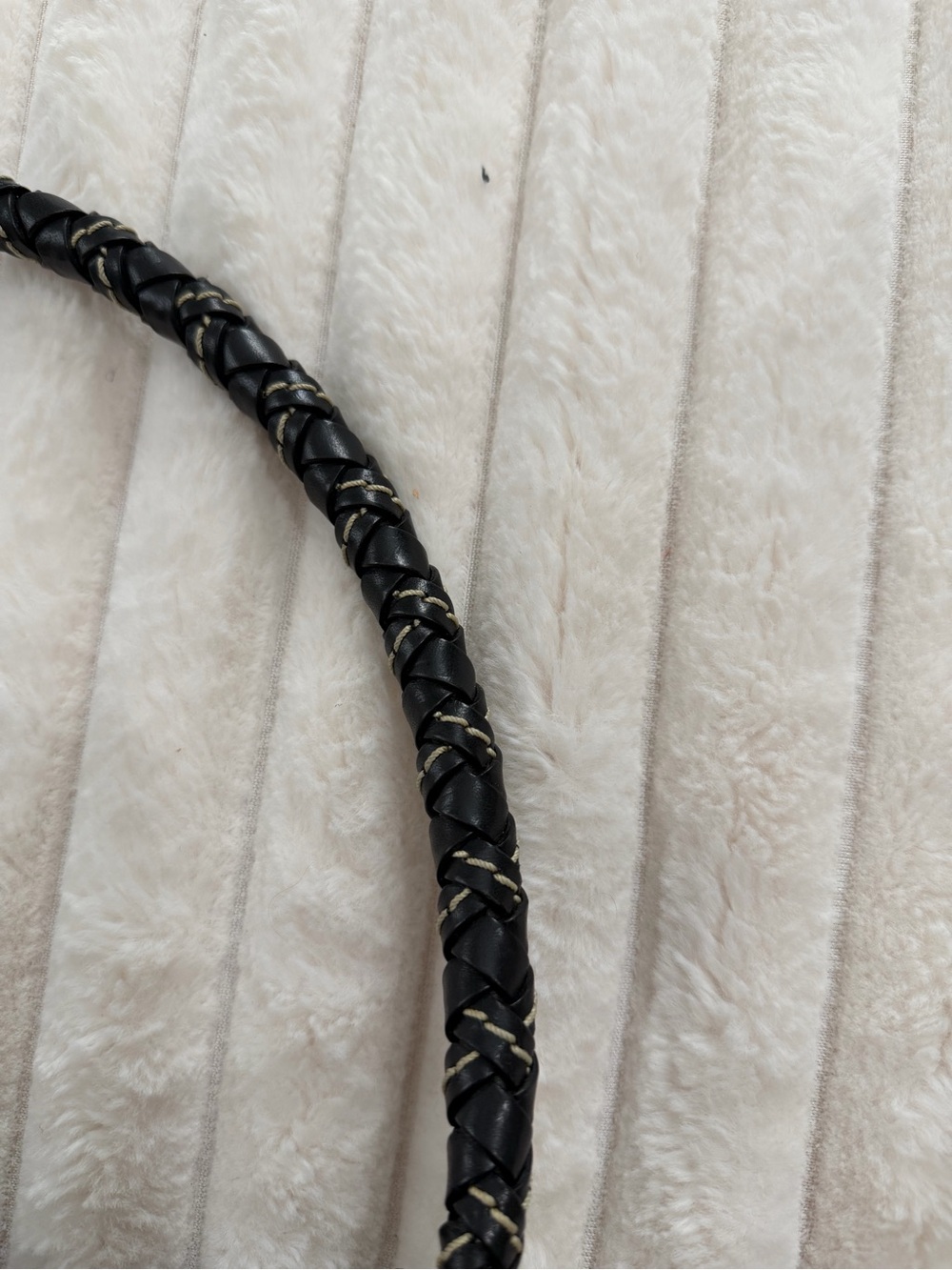 Brighton Beige Woven Shoulder Bag with Black leather Trim - Picture 5 of 9
